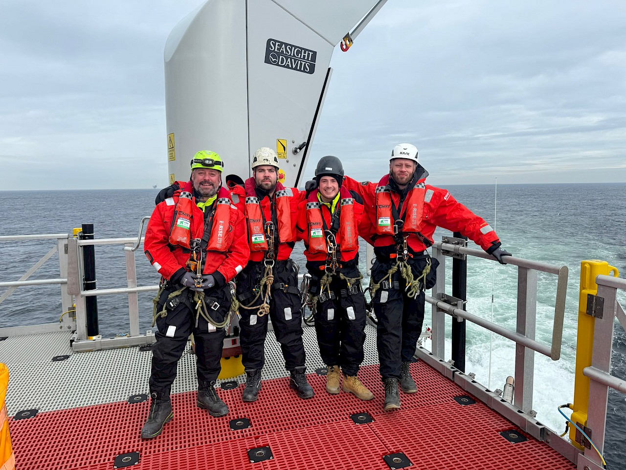 Established in 2009 with offices in Scotland (UK), Europe & USA, Equinox Access Solutions is an internationally recognised and global provider of Industrial Rope Access, Wind Turbine, Fall Protection, Steeplejack & Lightning Protection Services.