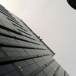 Equinox Carries out Re-Coating Works at Canary Wharf