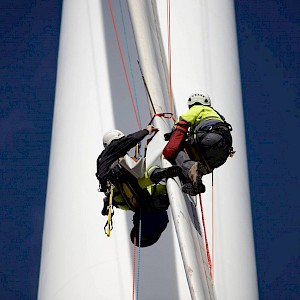 Equinox Access Solutions offers a complete wind turbine service package, both on and offshore around the globe.
