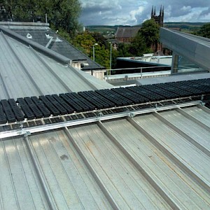 Equinox Installs Rooftop Walkways at Dumbarton Sheriff Court