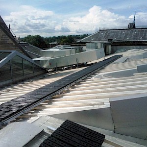 Equinox Installs Rooftop Walkways at Dumbarton Sheriff Court