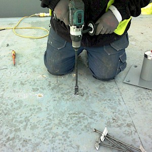 Equinox Installs Fall Protection at KFC Elgin