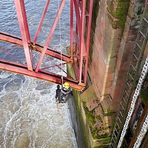Equinox Carries Out Inspection of Glasgow Bridges