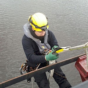 Equinox Carries Out Inspection of Glasgow Bridges