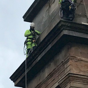 Equinox Carries Out Inspection of Glasgow Bridges