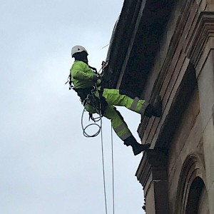 Equinox Carries Out Inspection of Glasgow Bridges