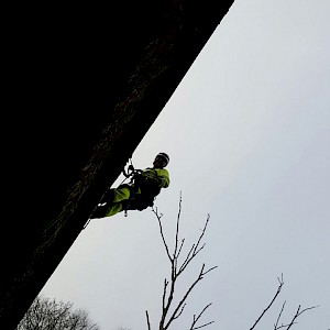 Equinox Carries Out Inspection of Glasgow Bridges