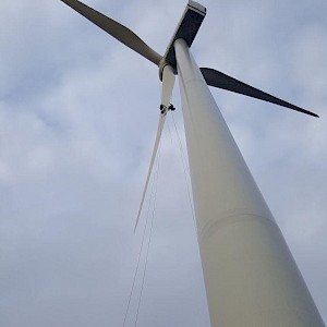 Equinox Maintains Wind Turbine in Dumfries, Scotland