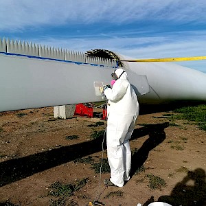 Equinox Carries out Full Blade Repaint, Idaho Falls, USA