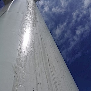 Equinox Decontaminates Wind Turbines After Oil Leaks in Montana