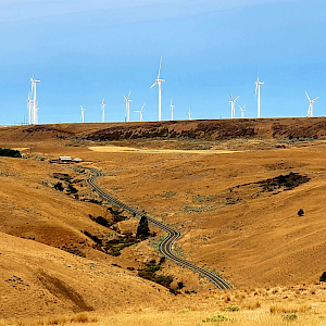 Equinox Carries out Wind Turbine Maintenance in Washington, USA